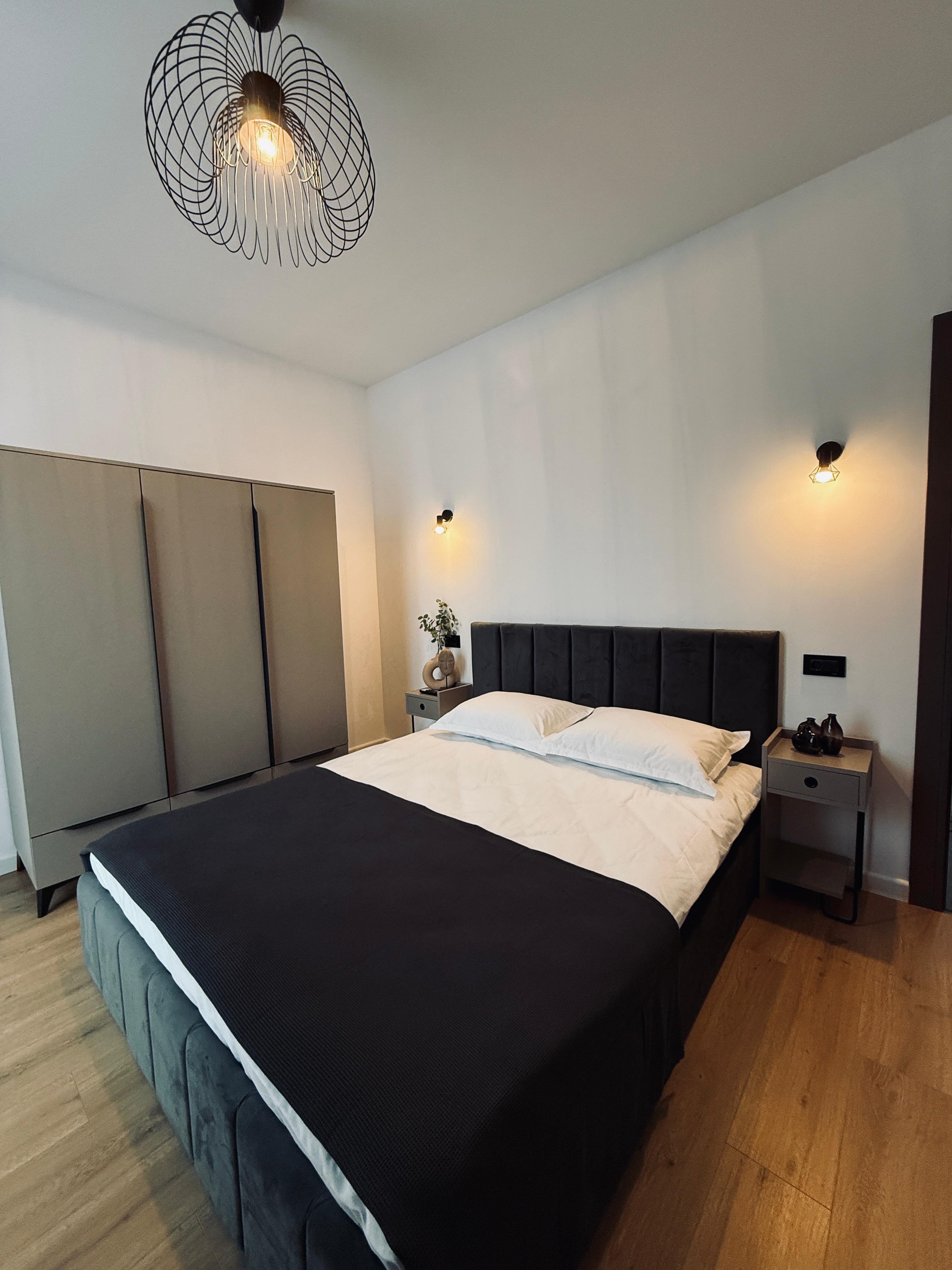 Executive Gold Single